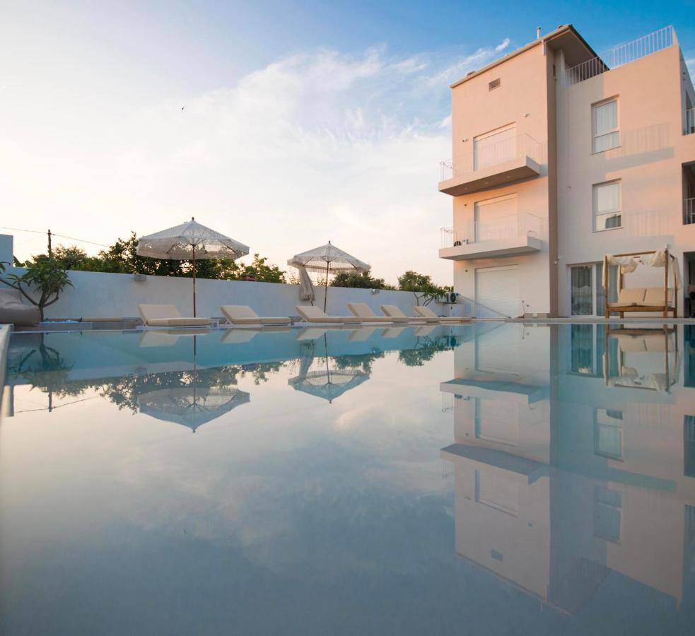 Ennea Suites-Null Suite Flámbouras Exteriér fotografie