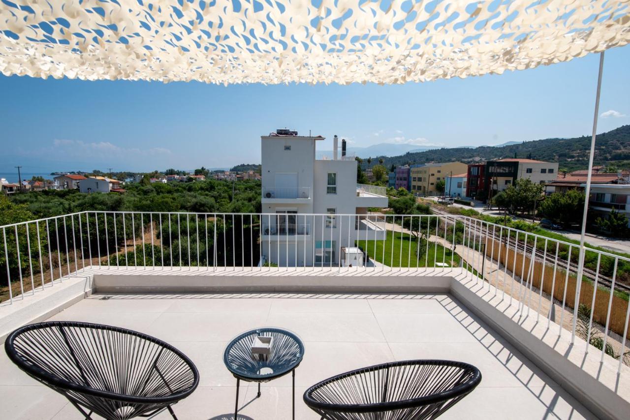 Ennea Suites-Null Suite Flámbouras Exteriér fotografie